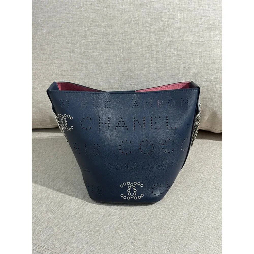 CHANEL Navy Blue Calfskin Deauville Bucket Bag Small SHW - Picture 2 of 16